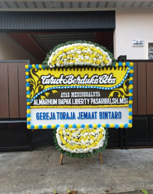 Papan Bunga Duka di Sempaja Utara